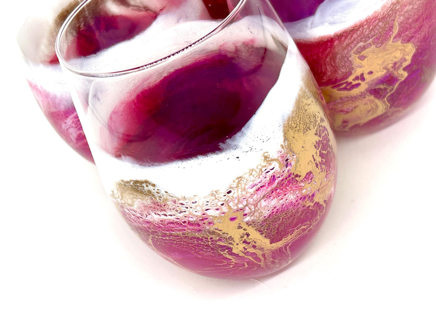 Magenta Pink and Gold Waves Stemless Wine Glass Set of Two Customize 18 Ounce