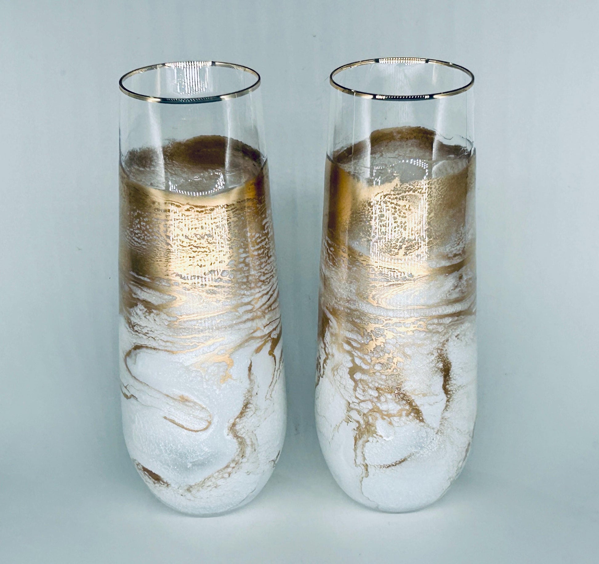 White Shimmer and Gold Wave Resin Art Stemless Champagne Glass Set of Two Customize 9.5 Ounce